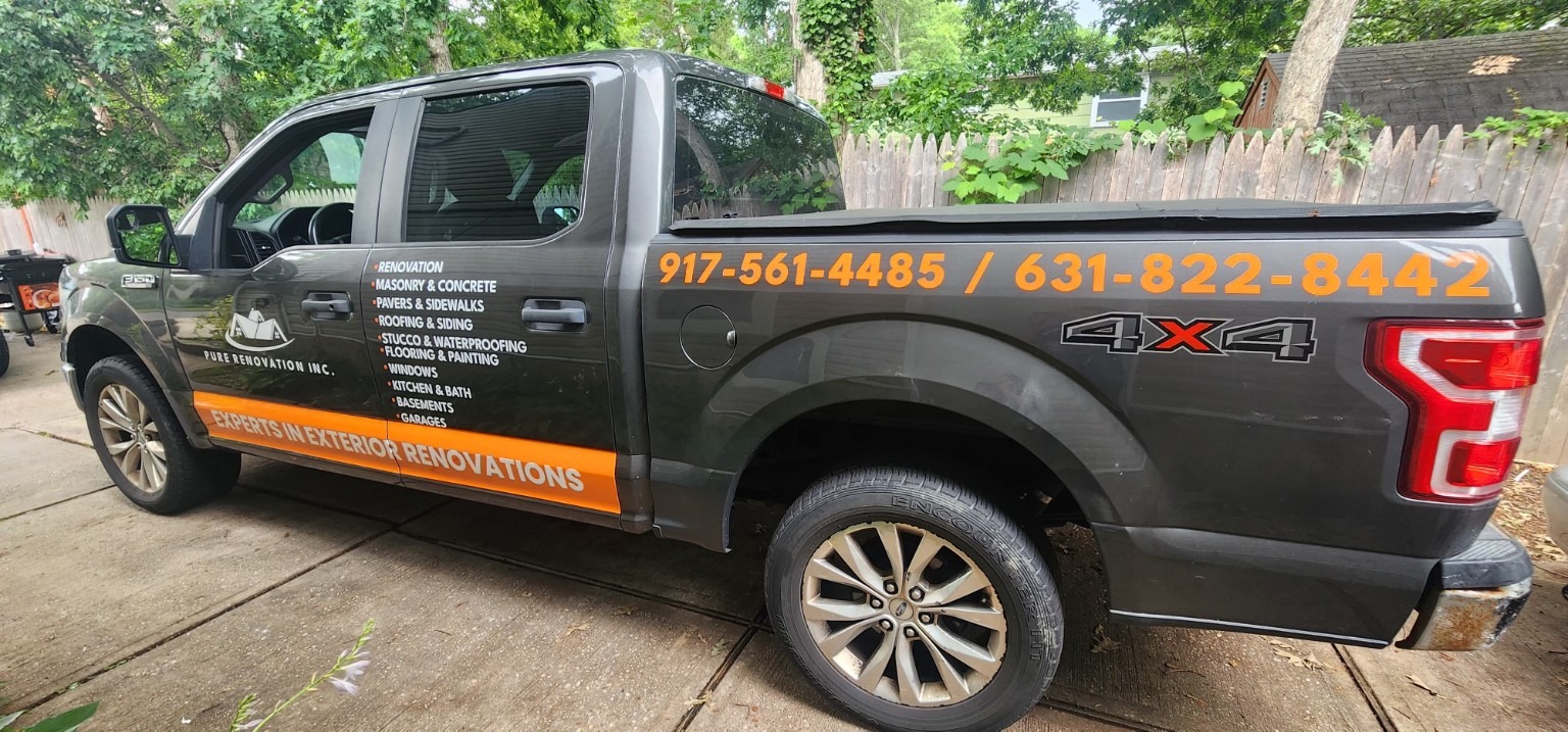 Pickup graphics — Side: Vehicle graphics